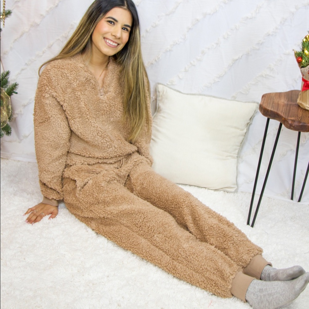 Comfiest Teddy Set - Picture 6 of 6